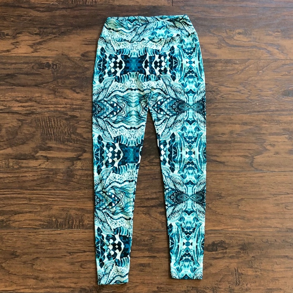 Lularoe “Mermaid” leggings